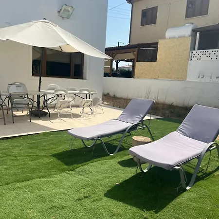 Tranquil Paradise منزل للإقامة *