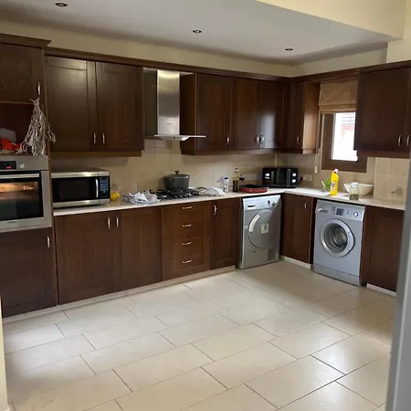 Tranquil Paradise Gazde/Camere de închiriat *