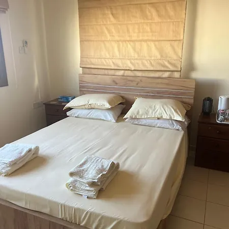 Tranquil Paradise * לרנקה