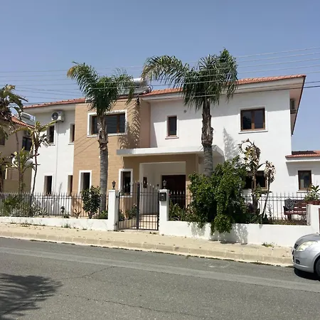 Tranquil Paradise * Larnaka